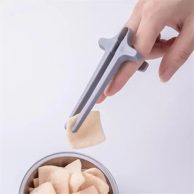 Hands-Free Snack Chopsticks, Food-Grade Reusable Mini Snack Tongs for Gaming, Typing & Watching TV — Black / Grey / Pink / White