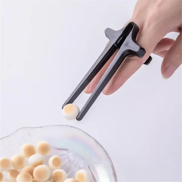 Hands-Free Snack Chopsticks, Food-Grade Reusable Mini Snack Tongs for Gaming, Typing & Watching TV — Black / Grey / Pink / White