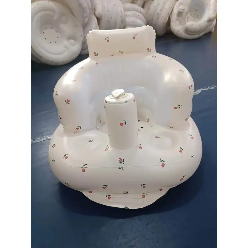 Inflatable Baby Chair for Dining & Bath, Portable PVC Baby Seat with Built-In Air Pump — Cute Designs
